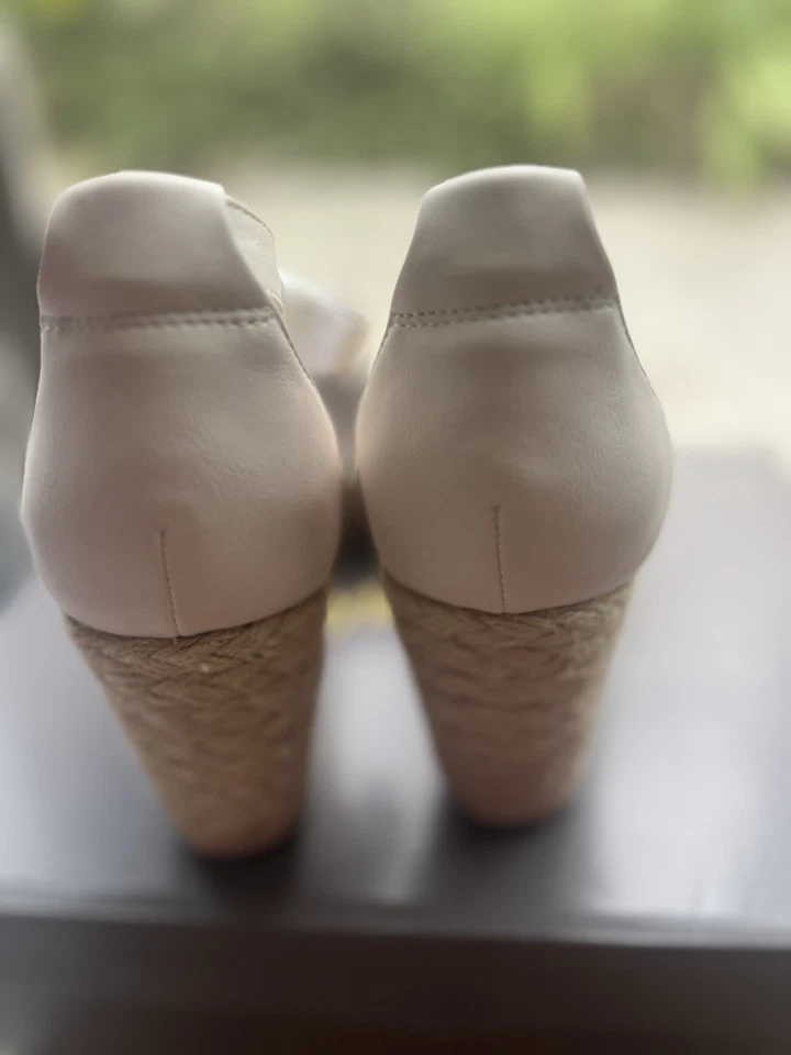 Nuevo Style&Co zapatos gruesos talla 9.5 blanco roto con correas en el tobillo. puntera abierta. Foto 4 de 4