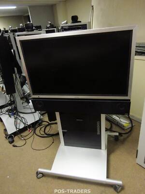 TANDBERG FS-L4201C 42'' HD TFT LCD Monitor INCL STAND & TANDBERG TTC7-09 + CABLES