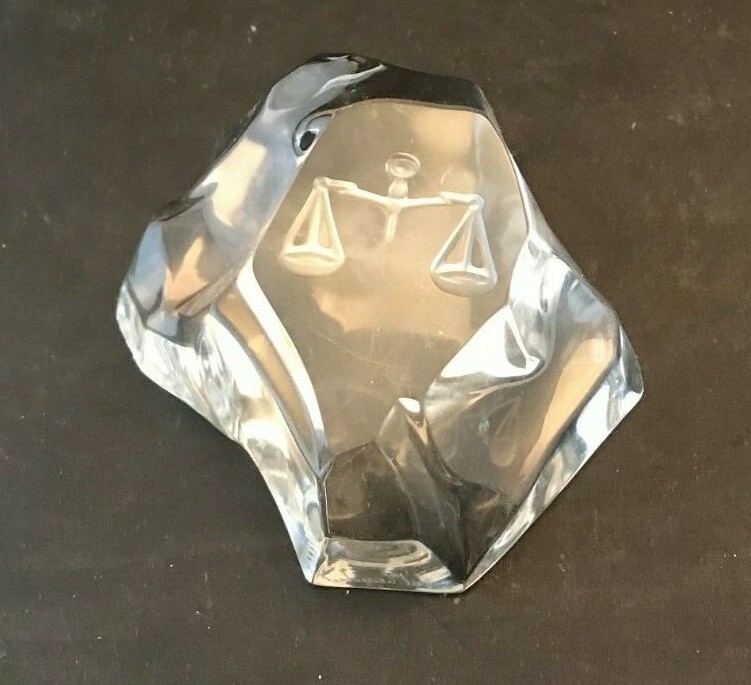 Picture 1 of 1