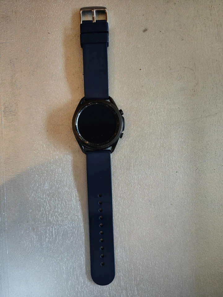 Samsung Galaxy Watch 3, photo 1 sur 5