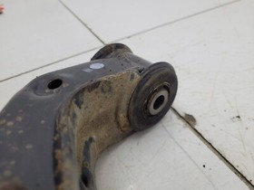 Mercedes Sprinter W906 2.1 CDI Lower Wishbone Suspension Arm Front Passenger