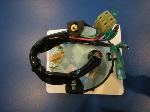 Suzuki Outboard Parts 4” Tachometer - Black 990C0-80001 - Picture 2 of 2