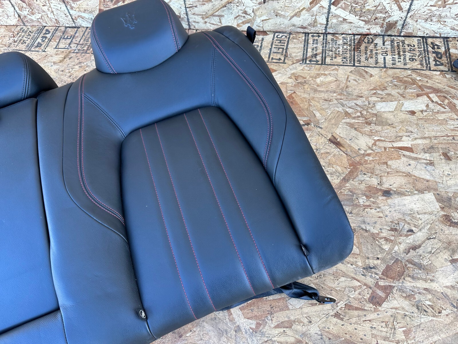REAR LEFT UPPER SEAT CUSHION BLACK W/RED STITCHING 14-19 MASERATI GHIBLI S Q4