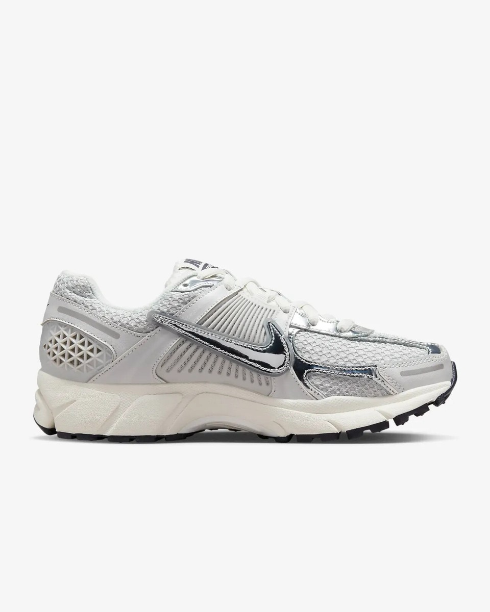 New Nike Women's Zoom Vomero 5 Shoes - Photon Dust (FD0884