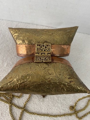 Vintage Brass Copper Shell Pillow Purse Shoulder Bag Mini 30s 40s - Imagen 12 de 13