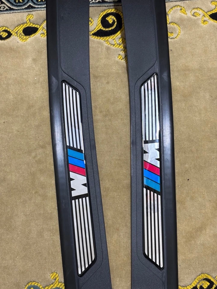 Juego de placas de cubierta de alféizar de puerta BMW E39 serie 5-M5 (L+R) (96-03) Foto 4 de 4