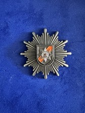 Sammleranfertigung Feldjäger Abzeichen in Polizeistern Optik altsilber