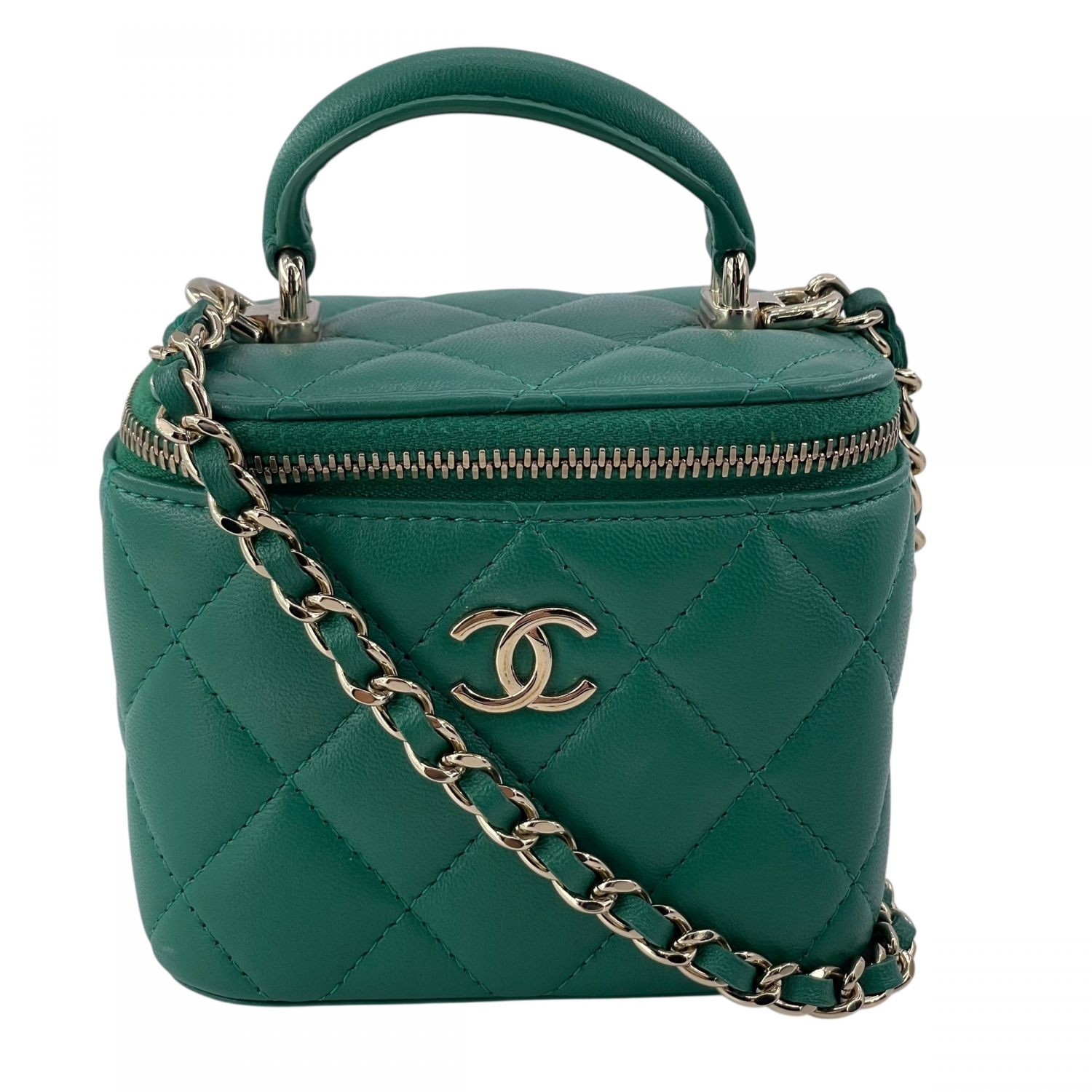 CHANEL Small Vanity Chain Shoulder Bag Matelasse Lambskin Green AP2198