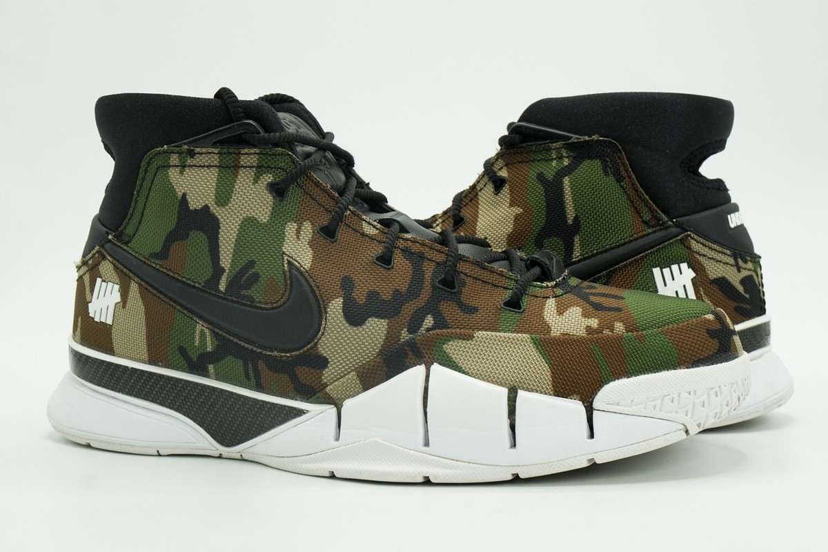 NIKE KOBE 1 PROTRO SIZE 8.5 CAMO UNDEFEATED DEEP FOREST NIKE KOBE 1 PROTRO SIZE 8.5 CAMO UNDEFEATED DEEP FOREST