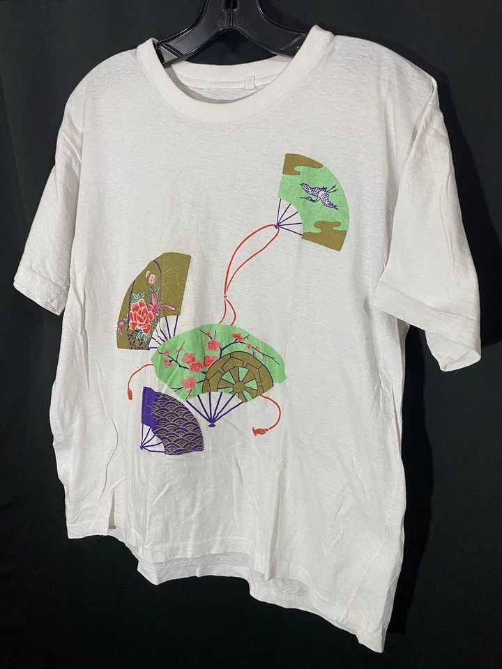 Camiseta Vintage Puntada Única Blanca Floral Oriental Asiática Flor de Cerezo Talla M Foto 2 de 4