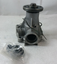 Pompe à eau Volvo 240