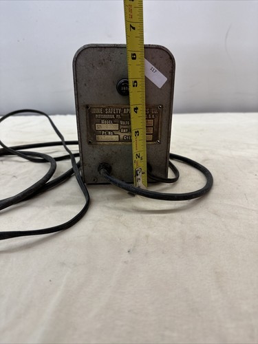 Cargador ligero de minería y batería de trigo vintage Mine Safety Appliance Co ~ ¡PROBADO! - Imagen 12 de 18