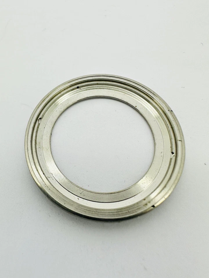 Bisel original Tissot T-Touch Titanium 41 mm. Foto 2 de 4