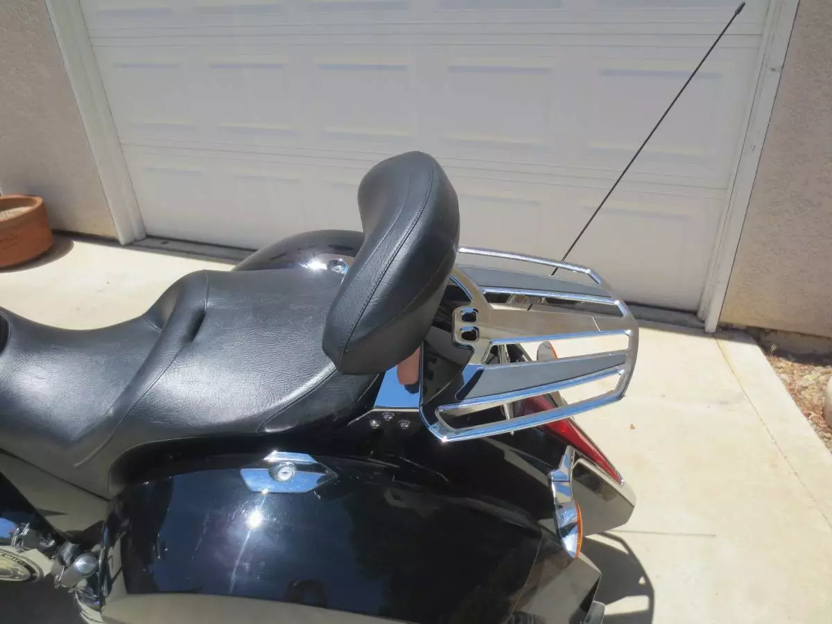 Victory cross country sissy bar deals