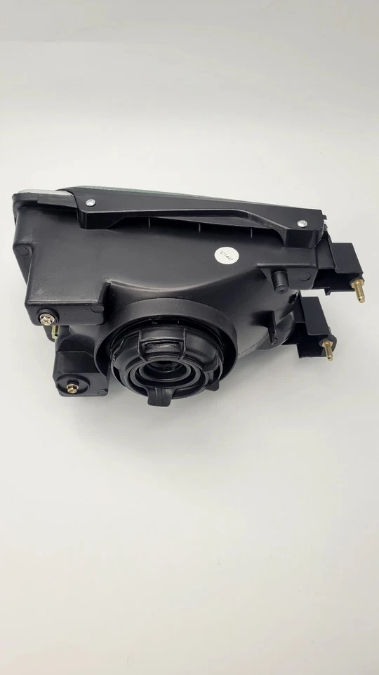 Faro derecho Suzuki forsa Chevrolet Sprint Foto 3 de 3