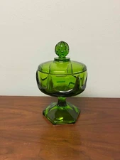 Vintage Viking Epic Avocado Green Glass Six Sided Covered Candy Dish