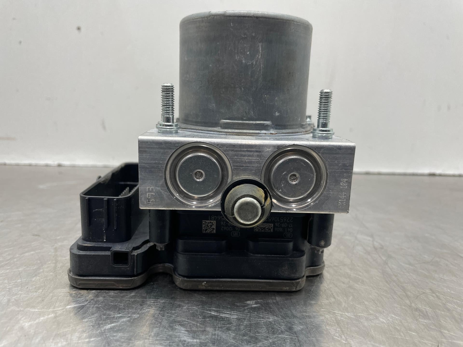 2018 Maserati Ghibli ABS Anti Lock Brake Pump Assembly 48k Miles OEM 6701020440