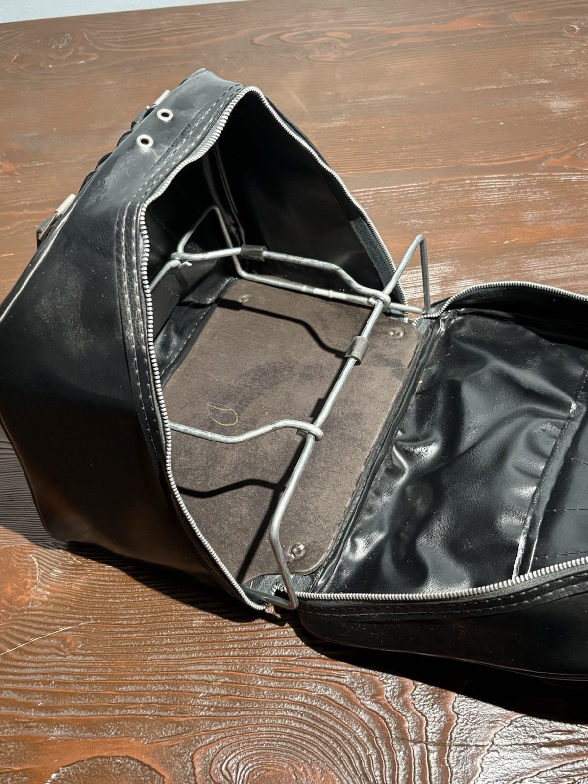 Vintage Brunswick Bowling Bag Retro Single Ball Rack Black Snake Pattern Storage