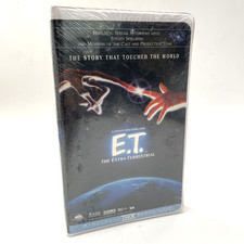 ET The Extra-Terrestrial VHS Tape Clamshell Sealed New E.T. MCA Watermark