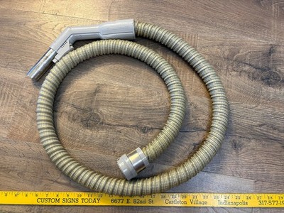 Electrolux LE 2100 Vacuum Hose