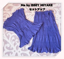 Me by ISSEY MIYAKE Lavender Blue Set Up