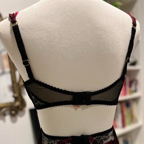 AGENT PROVOCATEUR MADDY Black and Hot Pink Bra 34D RARE🔥