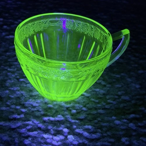 Vintage Jeannette Glass Uranium “Adam”Pattern Green Depression Tea Cup - Coffee!
