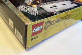 LEGO The Battle of Helms Deep - damaged box