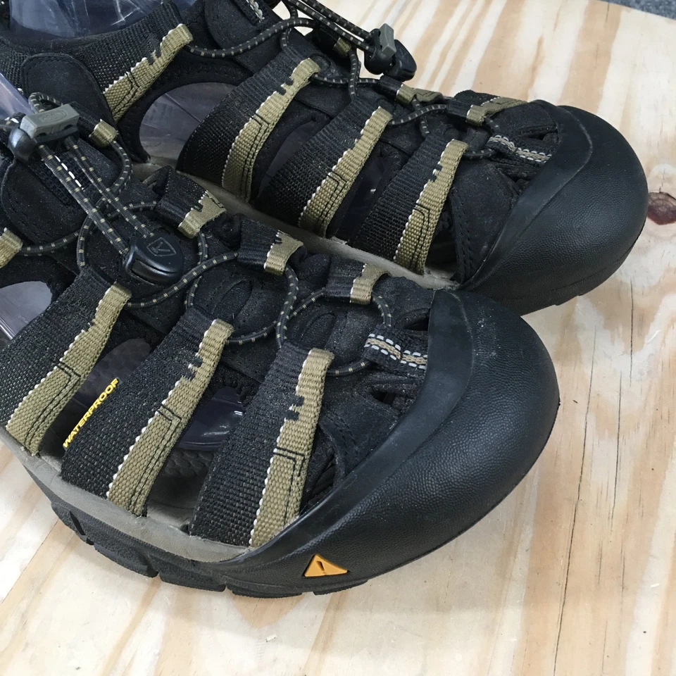 Keen Sandals Mens 10.5 Newport H2 Waterproof Closed Toe Fisherman Brown Black - Image 4 of 4