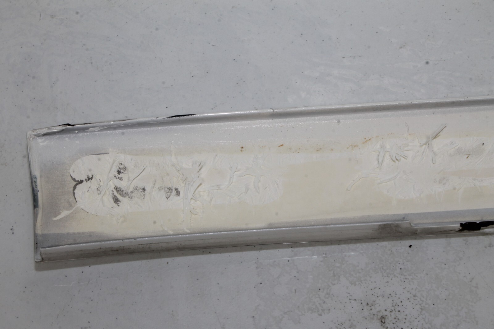 McLaren MP4-12C 2012-2014 Left Pillar White