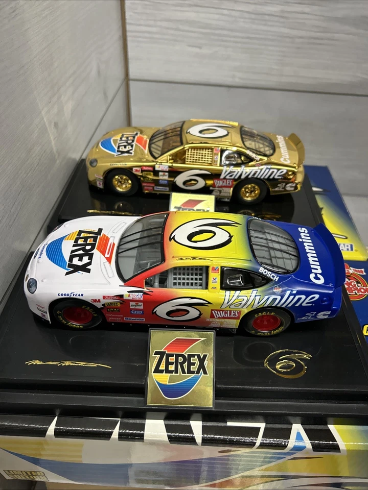 Juego de 2 autos Racing Champions 1999 1/24 Mark Martin #6 Zerex 1 de 2999 raro difícil de encontrar Foto 3 de 4