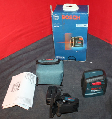 Bosch GLL 30 Professional Self-Lvl Cross-Line Laser Level W. MM2 Mount AO4079130