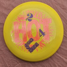 Vintage Wham-O Frisbee 1975 "Too Hot 4 U" 80s Vibes Excellent Condition 70s Toy