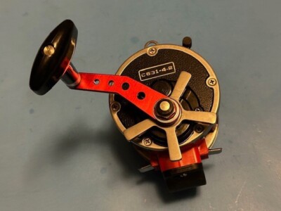 custom built fishing reels Lew's Pro Baitcast Reel - Right This is our largest and most stout ice rod Custom Bass Fishing Rod -