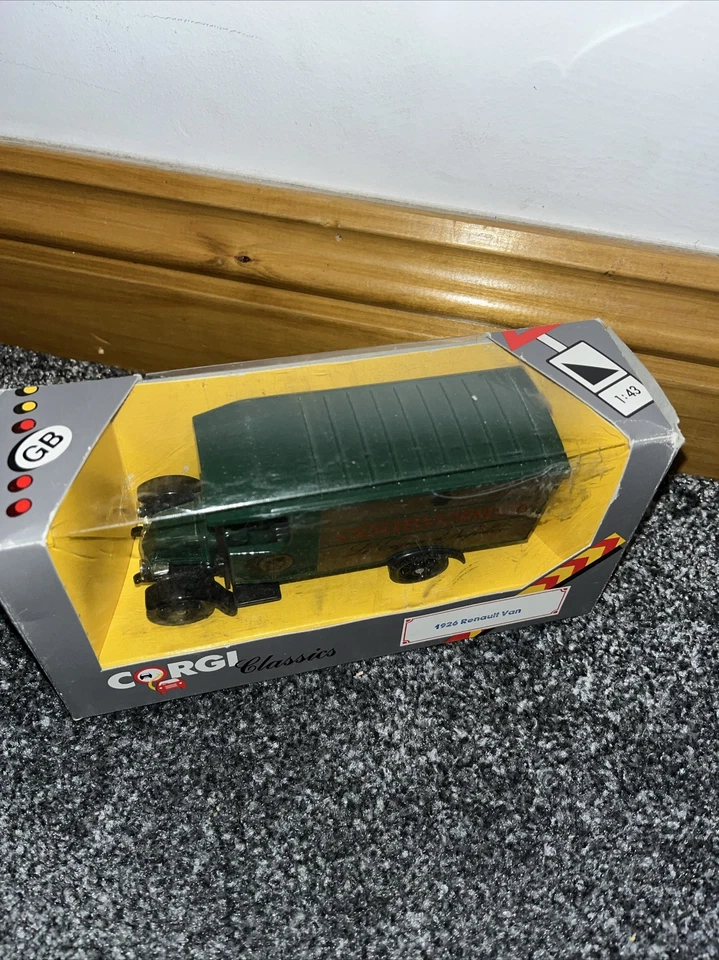 New Corgi Classics 917 1926 Renault Van Courvoisier Cognac 1/50 Diecast Collect - Image 2 of 4