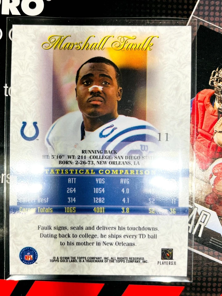 1998 Topps Gold Label #11 Marshall Faulk V913 NFL CARDS RAMS - Image 2 of 2