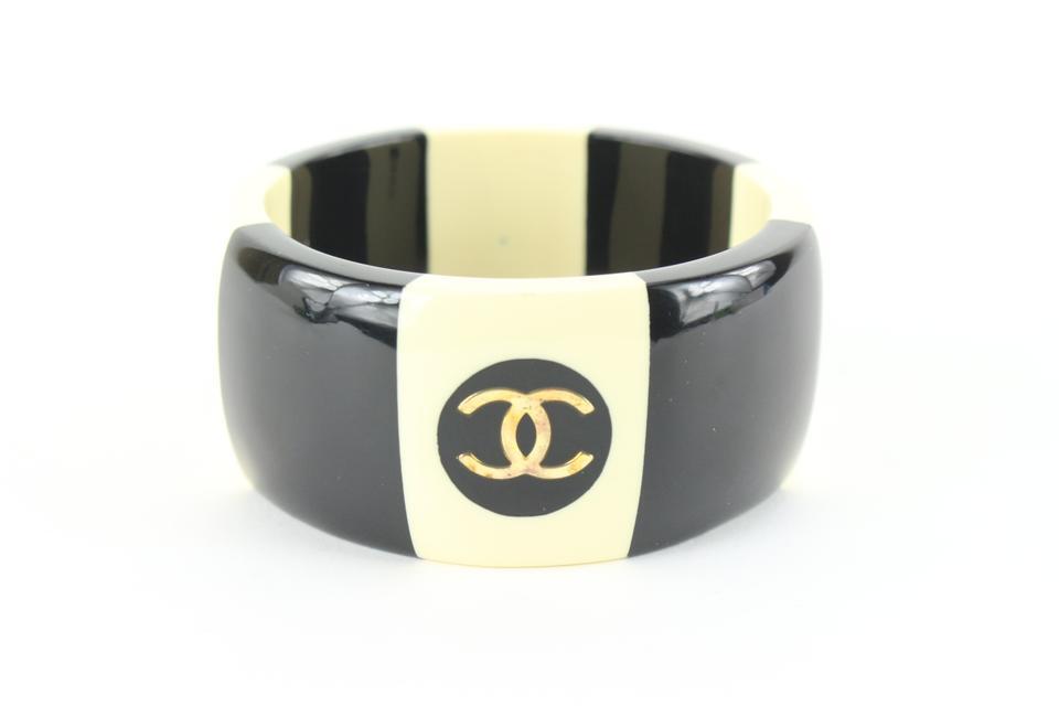 アクセサリー CHANEL limited bracelet 5E2B036E-7D12-4EE4-BAE5-