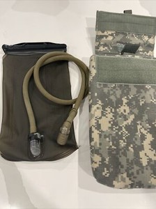 LBT 6142D Insulated ACU Hydration Pouch MOLLE 70oz