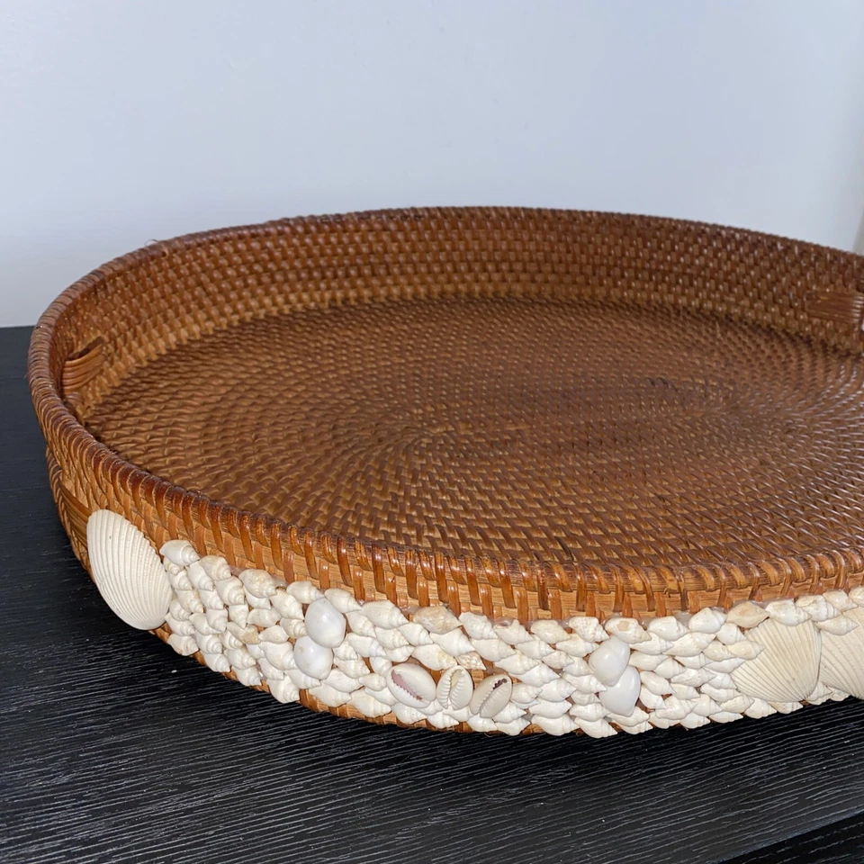 1990’s Seashell Encrusted Woven Rattan Tray oval  - Image 3 of 4