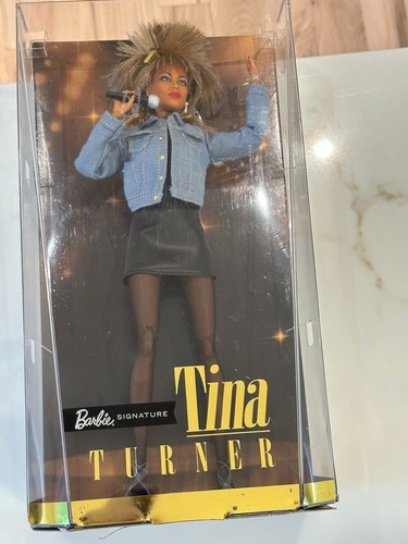 Muñeca Tina Turner serie musical exclusiva Barbie más cara de Internet - Imagen 2 de 10