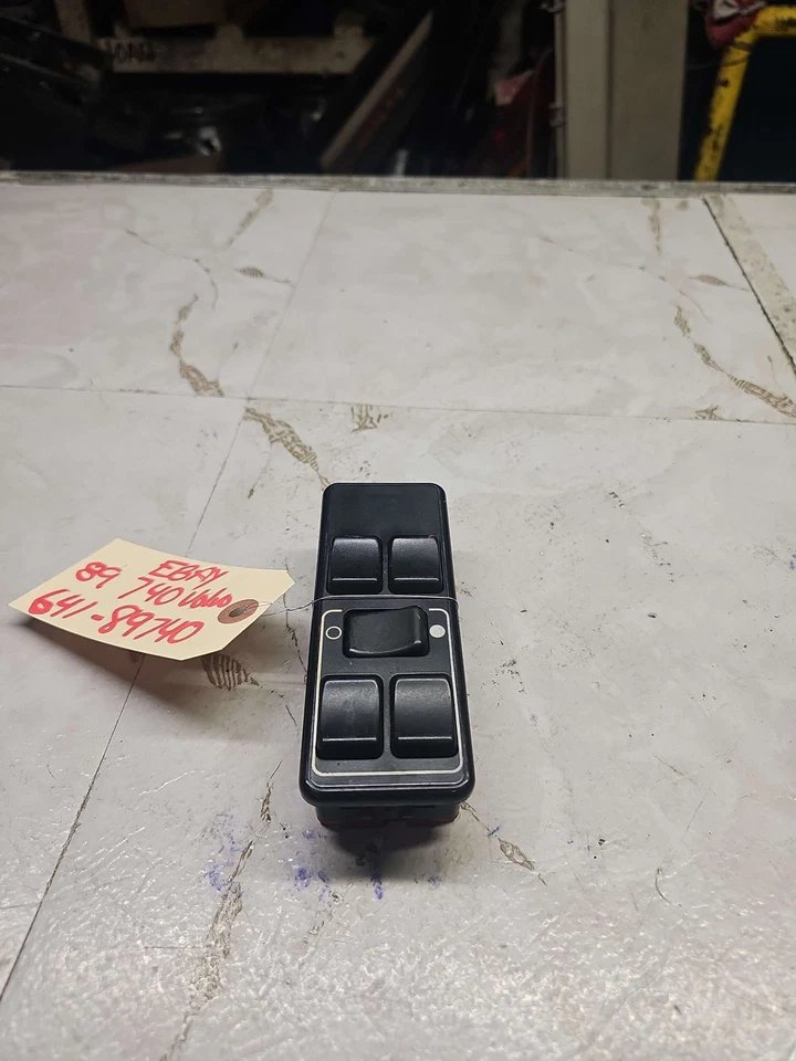 1985-1993 VOLVO 740 760 940 960 MASTER WINDOW DOOR LOCK SWITCH - Image 2 of 4