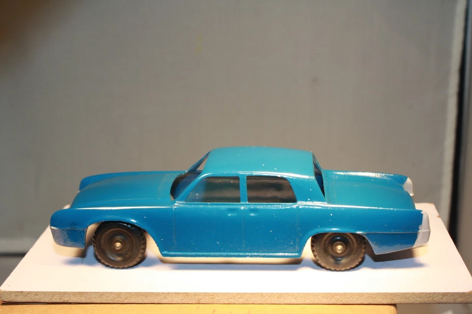 Lincoln Hubley Toys 1961 hechos en Estados Unidos Foto 3 de 4