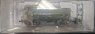 Brawa HO 48937 Kesselwagen ZZ (P) IVG Der DB (Tank Wagon)