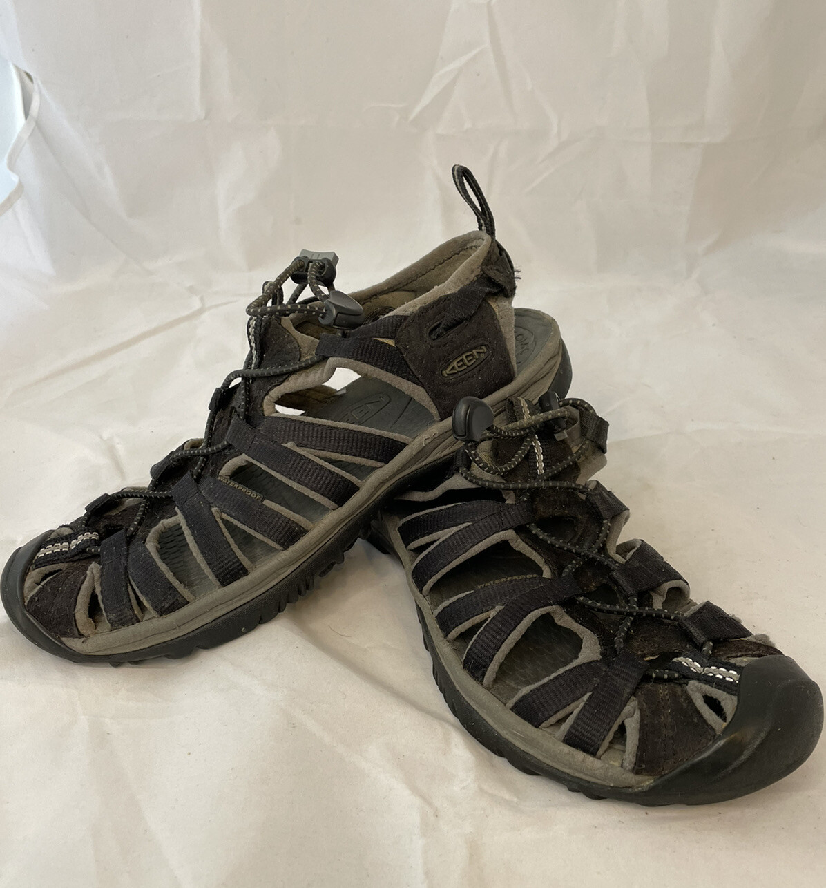 Keen Sandali Donna 7 Sussurri Impermeabili Scarpe Nero Grigio Outdoor Escursionismo