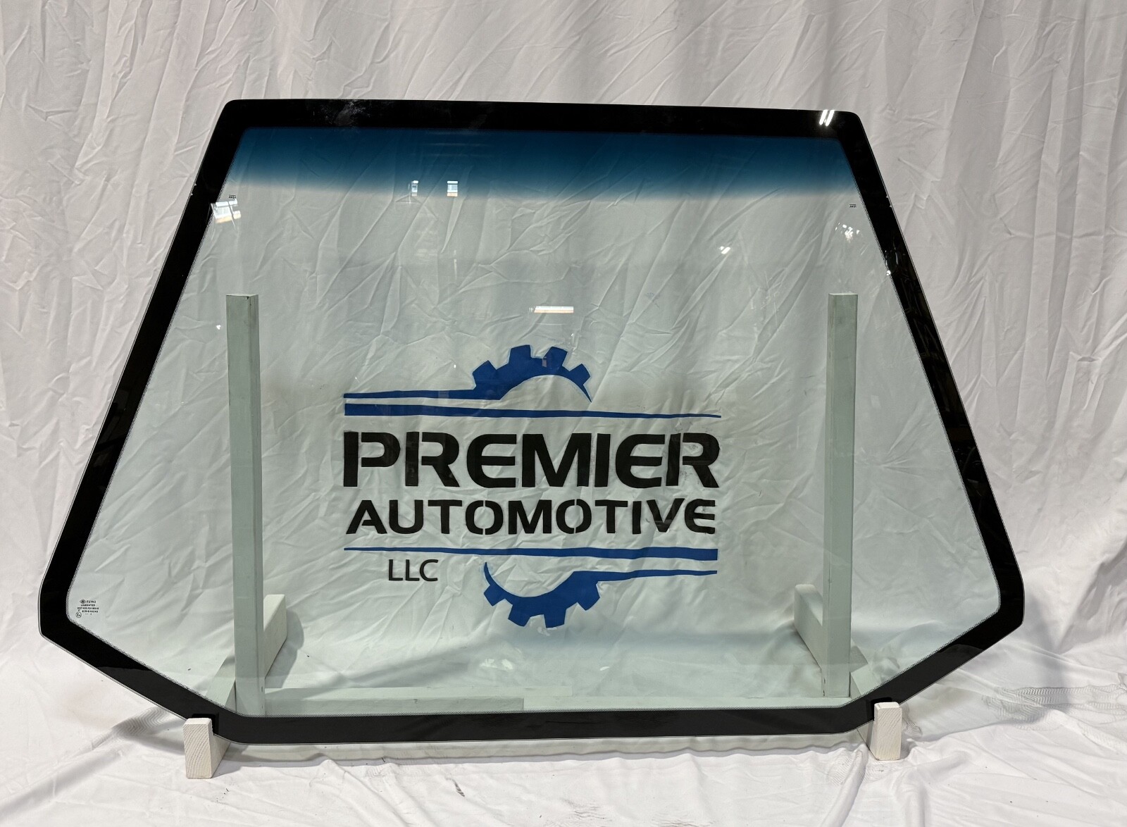 74-91 Lamborghini Countach windshield ***NEW AFTERMARKET***