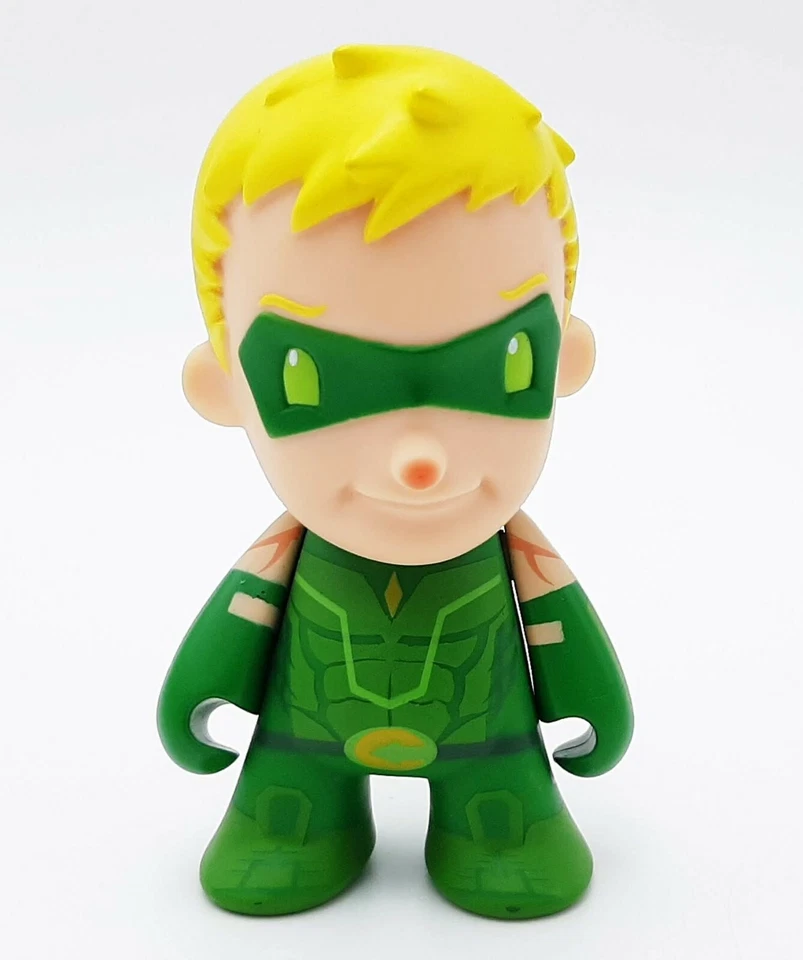 LNIOB 2015 Kidrobot DC Universe Mini Series Green Arrow 2/20 3" Vinyl Figure - Image 2 of 4