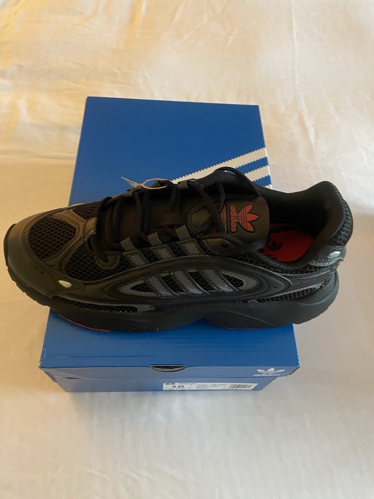 Adidas Men’s Ozmillen Originals Size 11 Black / Red ID2895 BNWT FREE SHIPPING
