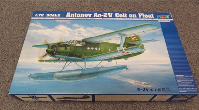 Trumpeter 1/72 Antonov An-2V Water Transport Aircraft Unassembled Item