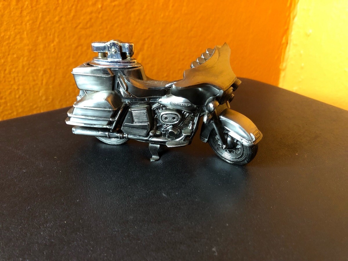 Vintage AMF Harley Davidson Motorcycle Figural Table Lighter Vintage AMF Harley Davidson Motorcycle Figural Table Lighter