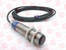 SCHNEIDER ELECTRIC XU2M18MC230T / XU2M18MC230T (BRAND NEW)